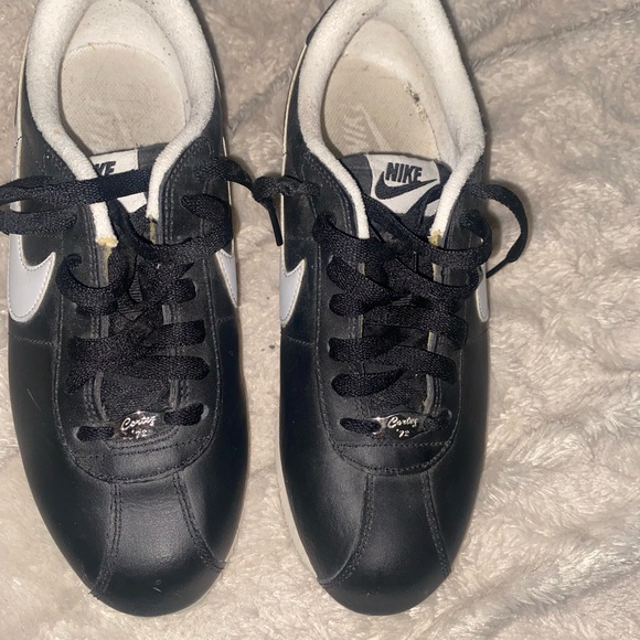 COPY - Nike Cortez - Picture 2 of 6